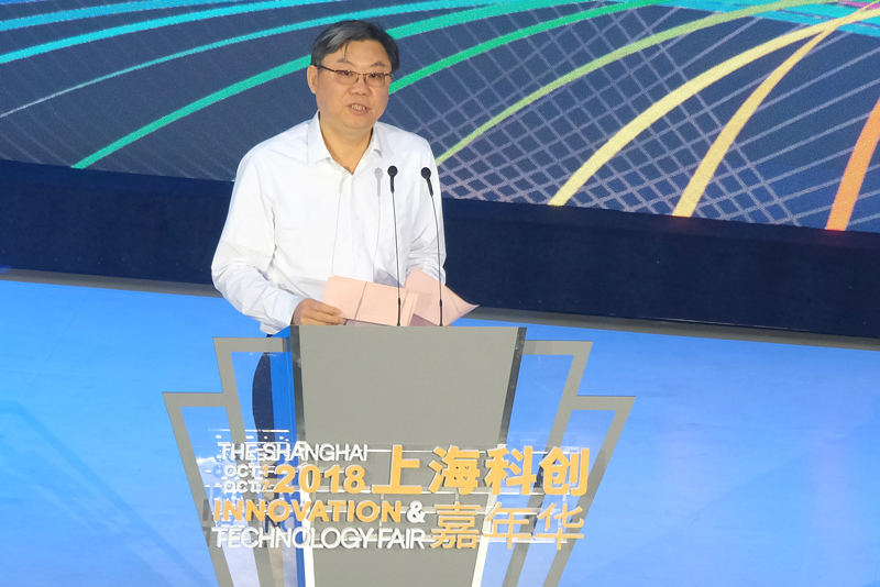 抖圈(中国)为du而生全球首款量产智能汽车上市交付